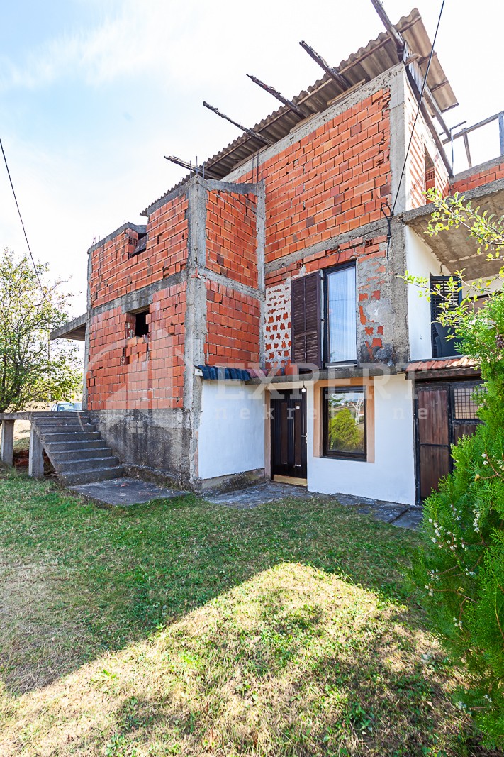 četvorosobna kuća, 270 m2, Palilula, Donjovlaška prilaz 3 ID: p-09847 3