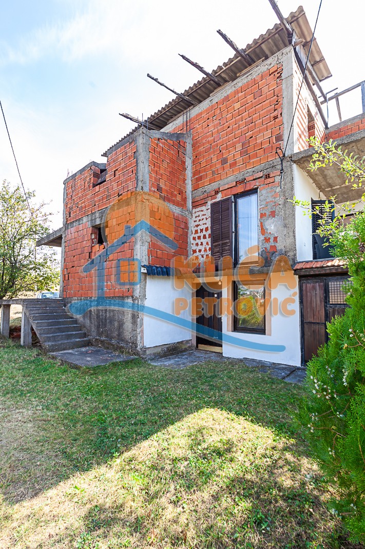 četvorosobna kuća, 270 m2, Palilula, Donjovlaška prilaz 3 ID: p-09847 3