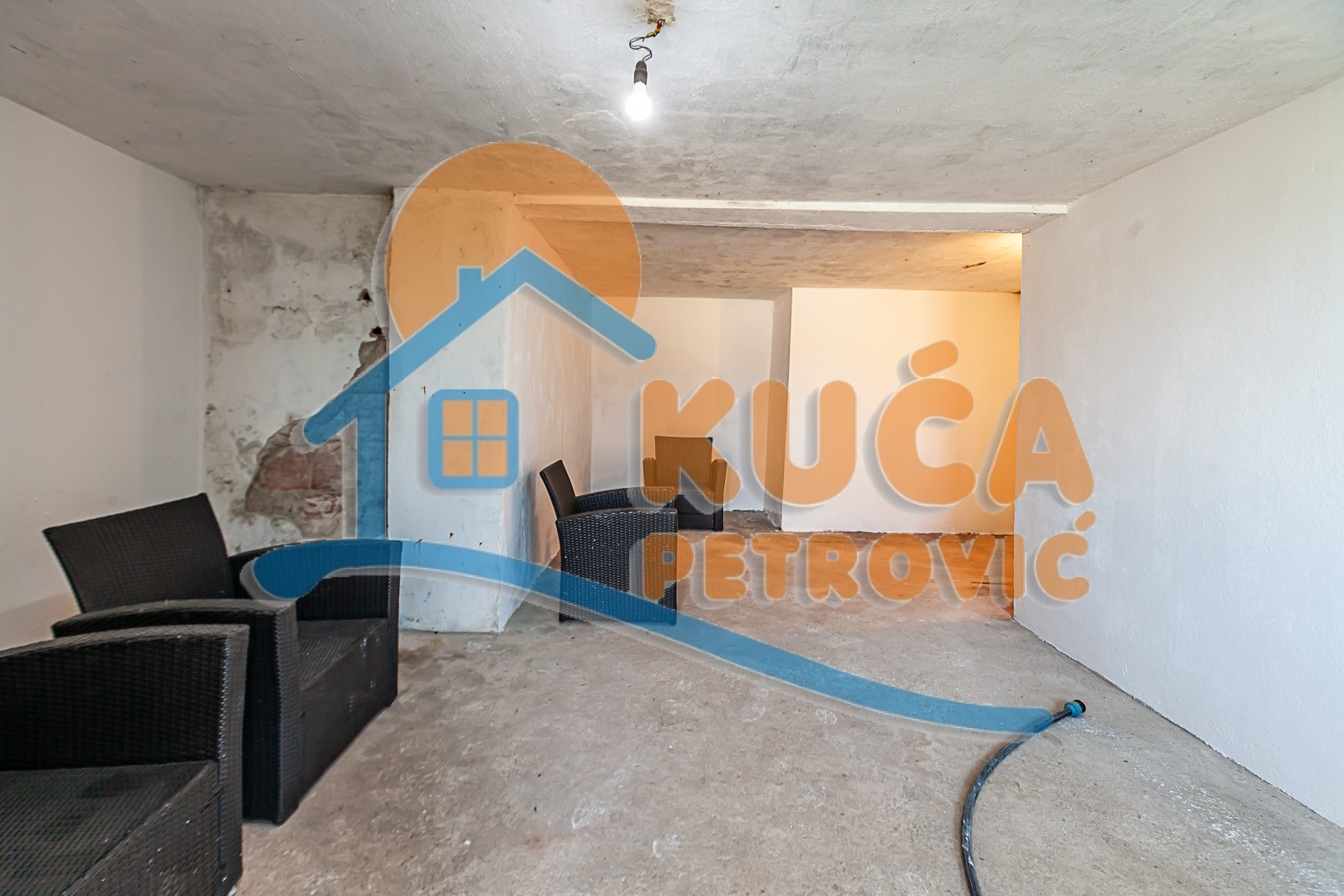 četvorosobna kuća, 270 m2, Palilula, Donjovlaška prilaz 3 ID: p-09847 7