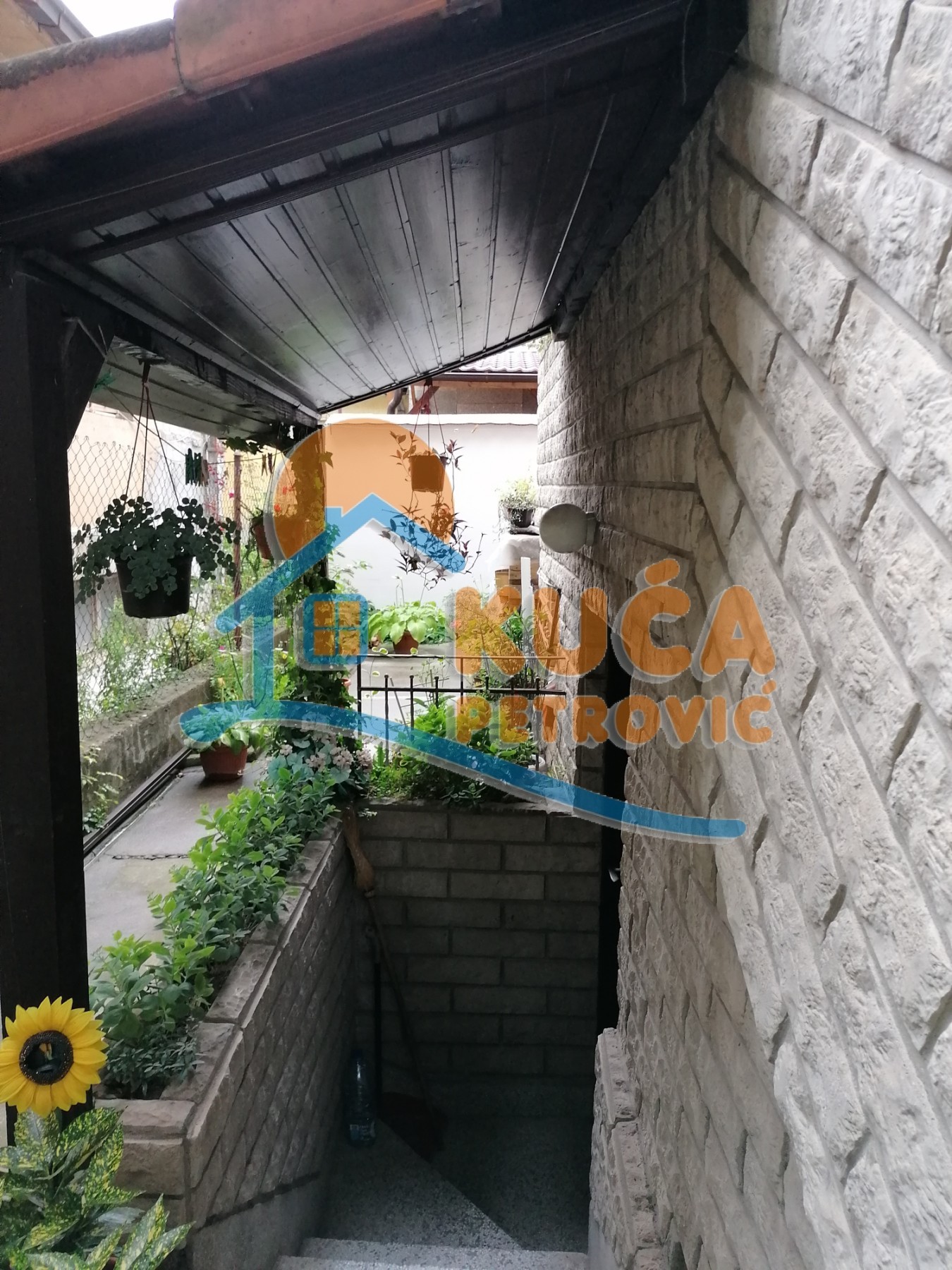 četvorosobna kuća, 275 m2, Centar, Jeronimova ID: p-07609 27