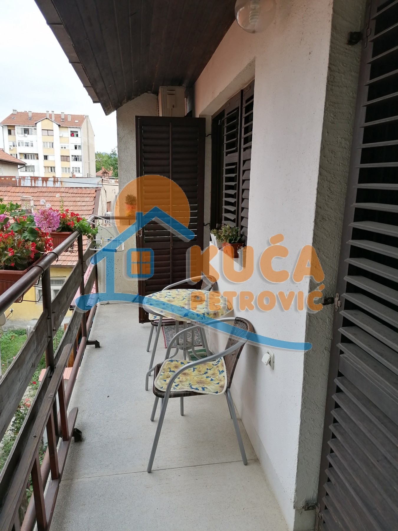 četvorosobna kuća, 275 m2, Centar, Jeronimova ID: p-07609 31