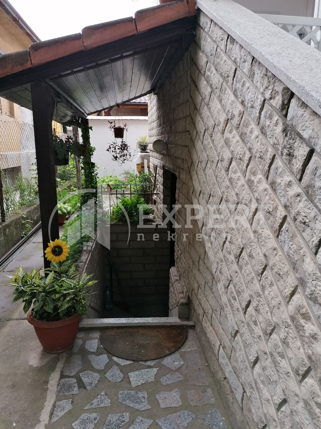 četvorosobna kuća, 275 m2, Centar, Jeronimova ID: p-07609 28