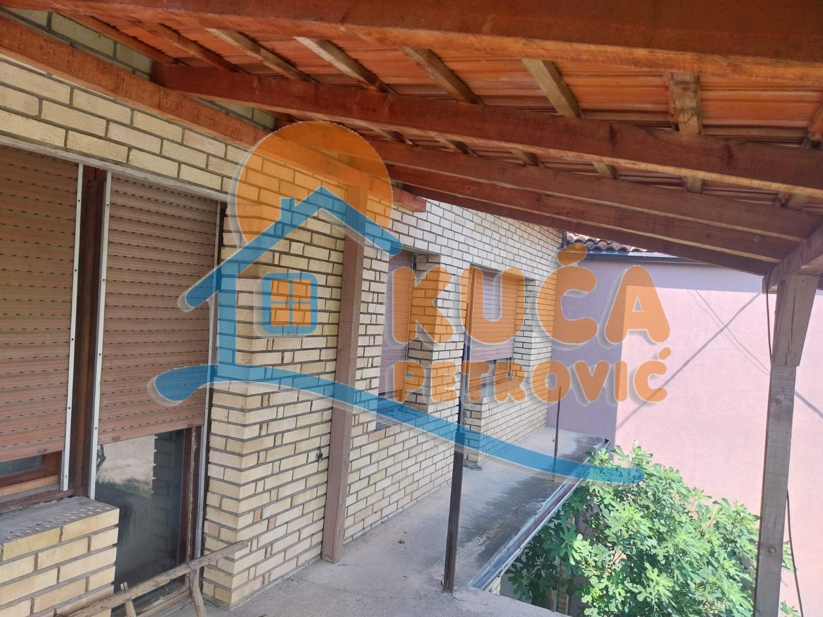 četvorosobna kuća, 283 m2, Njegoševa ID: p-010999 13