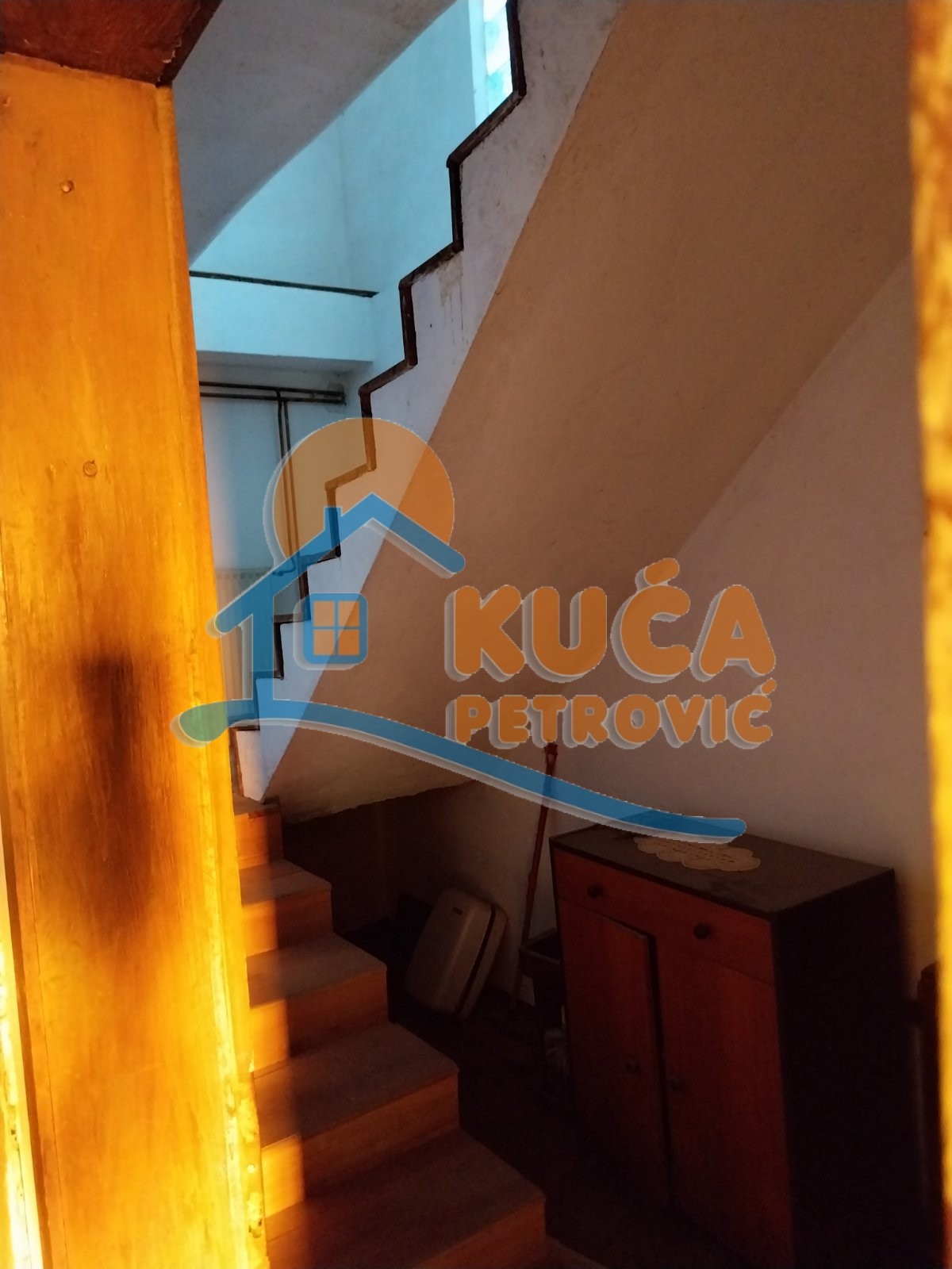 četvorosobna kuća, 283 m2, Njegoševa ID: p-010999 3