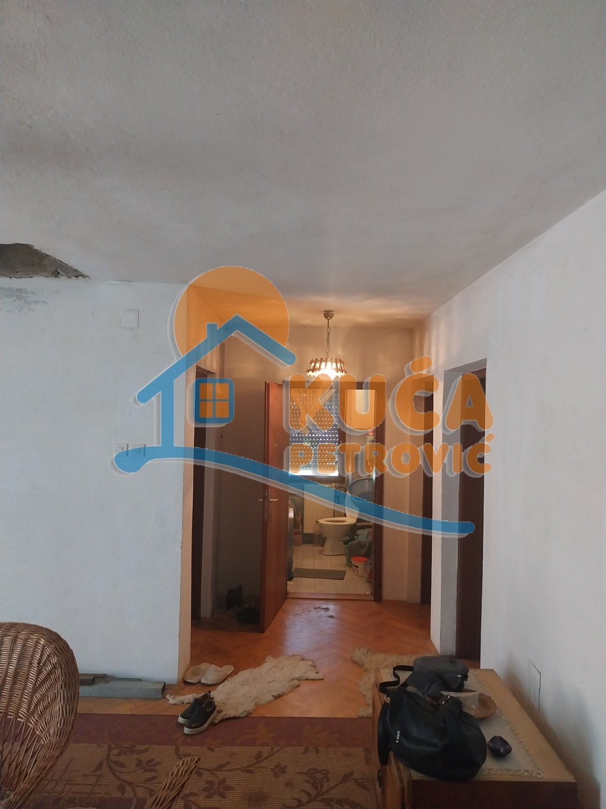 četvorosobna kuća, 283 m2, Njegoševa ID: p-010999 17