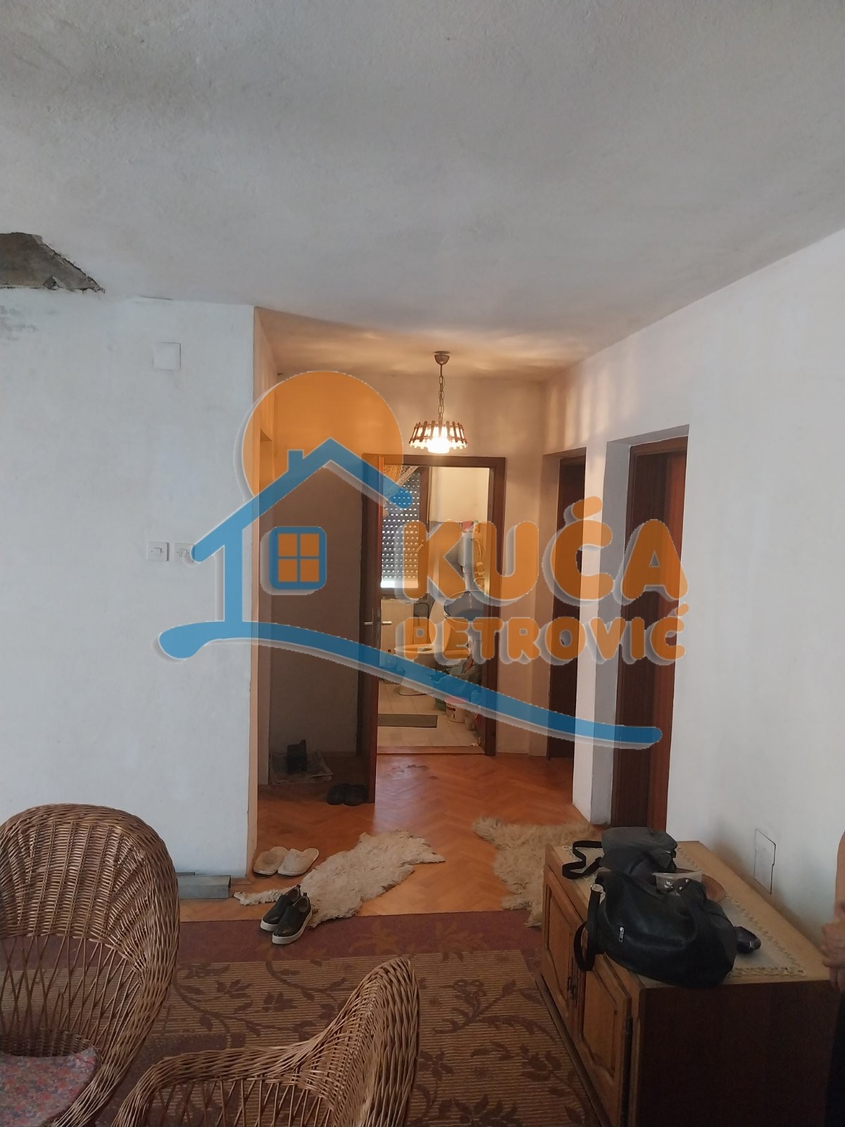 četvorosobna kuća, 283 m2, Njegoševa ID: p-010999 18