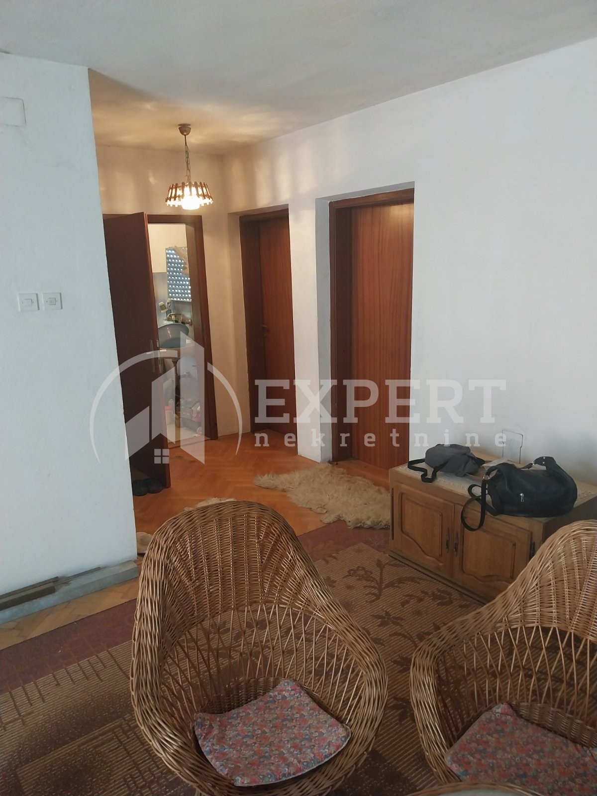 četvorosobna kuća, 283 m2, Njegoševa ID: p-010999 19