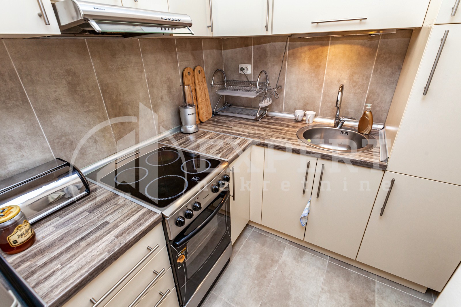 četvorosobna kuća, 290 m2, Palilula, Vase Smajevića ID: p-07179 2