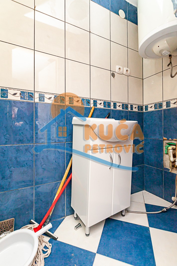 četvorosobna kuća, 292 m2, Trošarina, Pavla Jurišića Šturma ID: p-011147 7