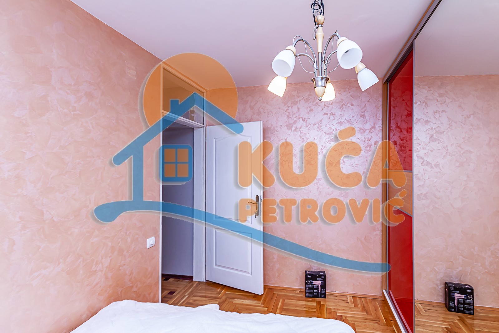 četvorosobna kuća, 292 m2, Trošarina, Pavla Jurišića Šturma ID: p-011147 12