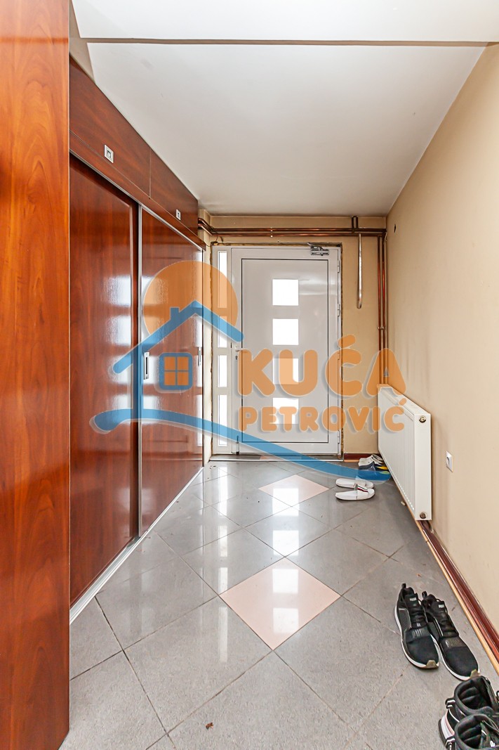 četvorosobna kuća, 292 m2, Trošarina, Pavla Jurišića Šturma ID: p-011147 22