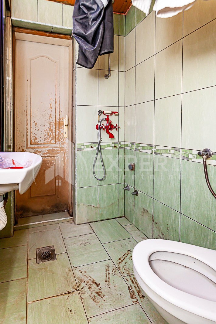 četvorosobna kuća, 292 m2, Trošarina, Pavla Jurišića Šturma ID: p-011147 15