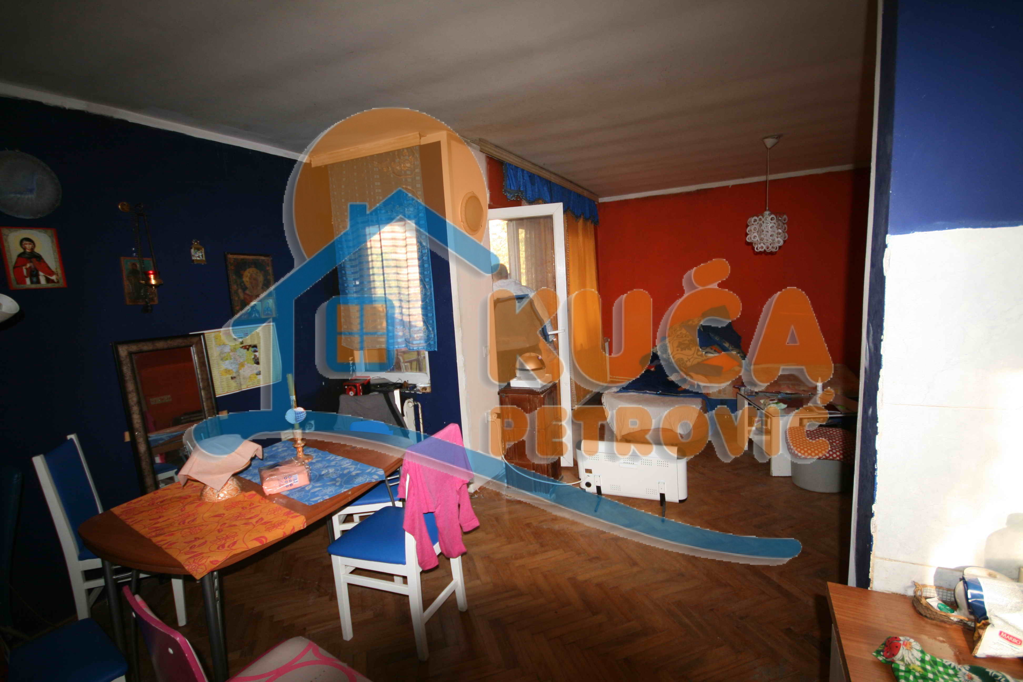 četvorosobna kuća, 300 m2, Centar, Generala Milojka Lešjanina ID: p-01808 5
