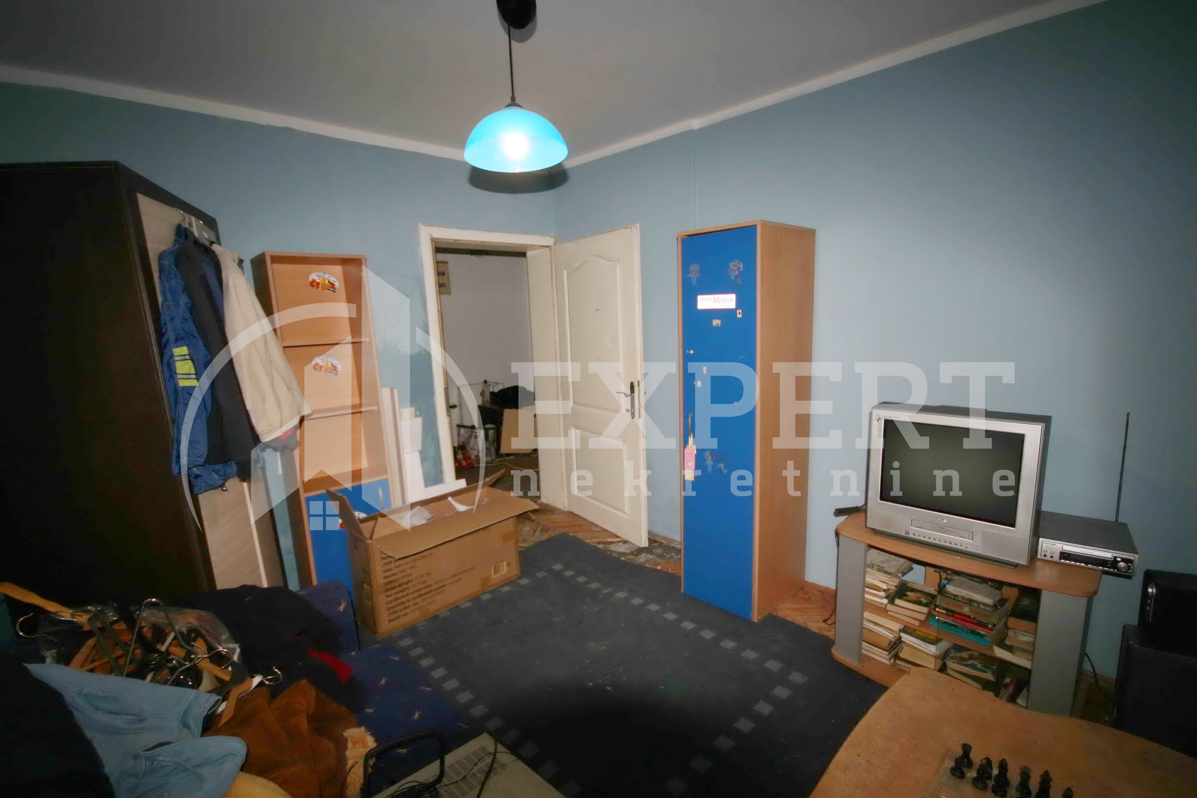 četvorosobna kuća, 300 m2, Centar, Generala Milojka Lešjanina ID: p-01808 10