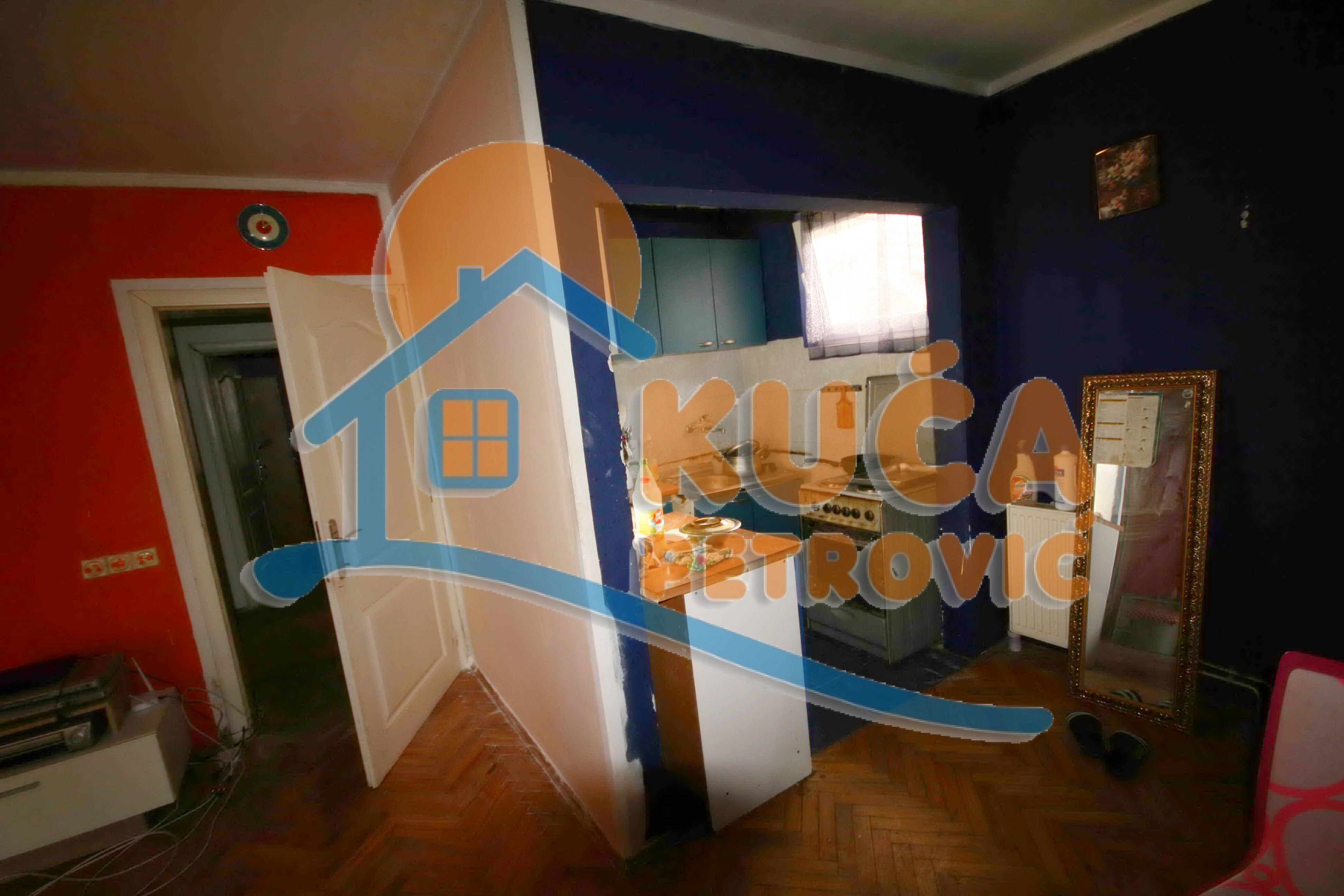 četvorosobna kuća, 300 m2, Centar, Generala Milojka Lešjanina ID: p-01808 4