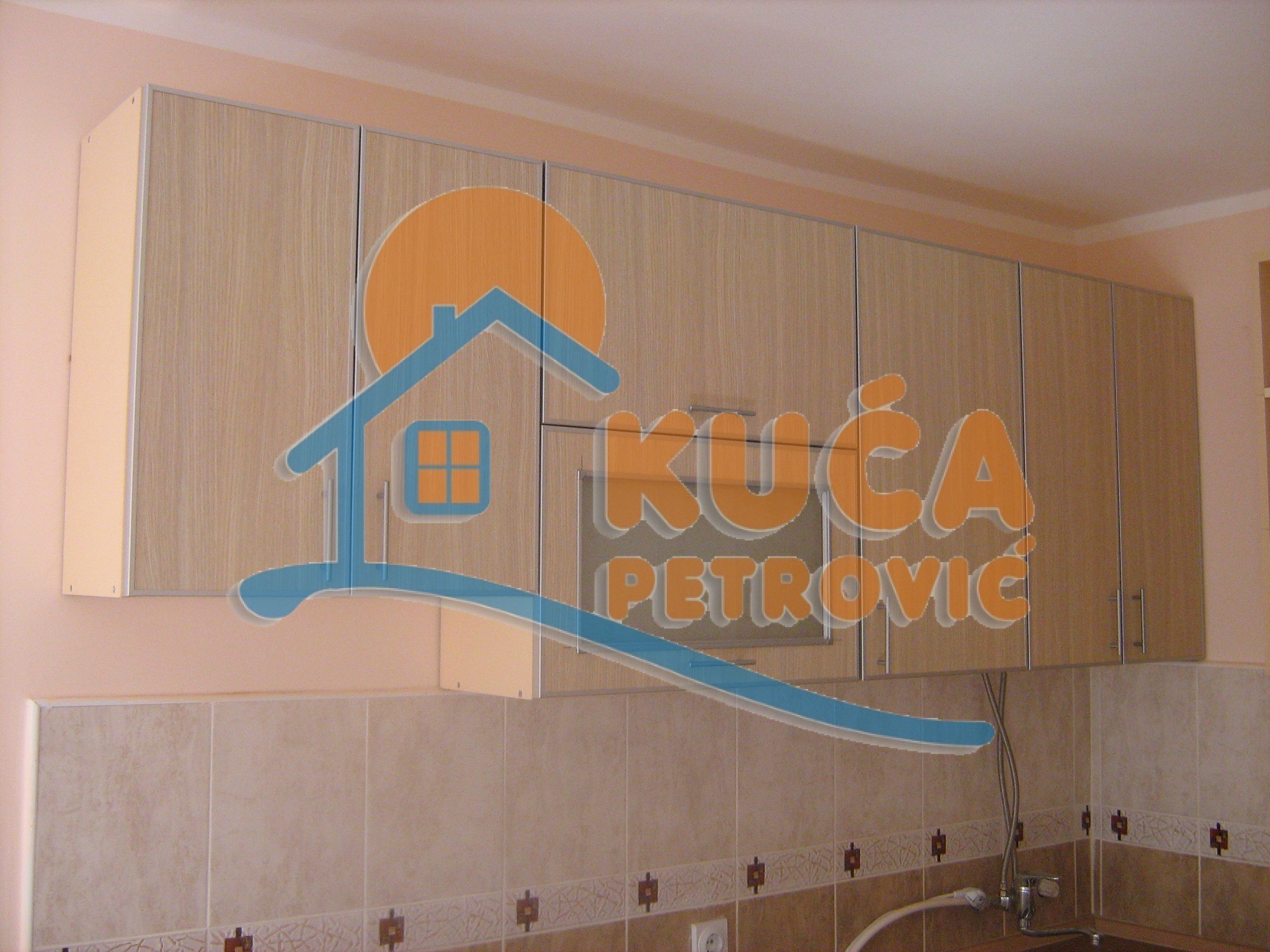 četvorosobna kuća, 239 m2, Donja Vrežina, Knjaževačka ID: p-01536 9