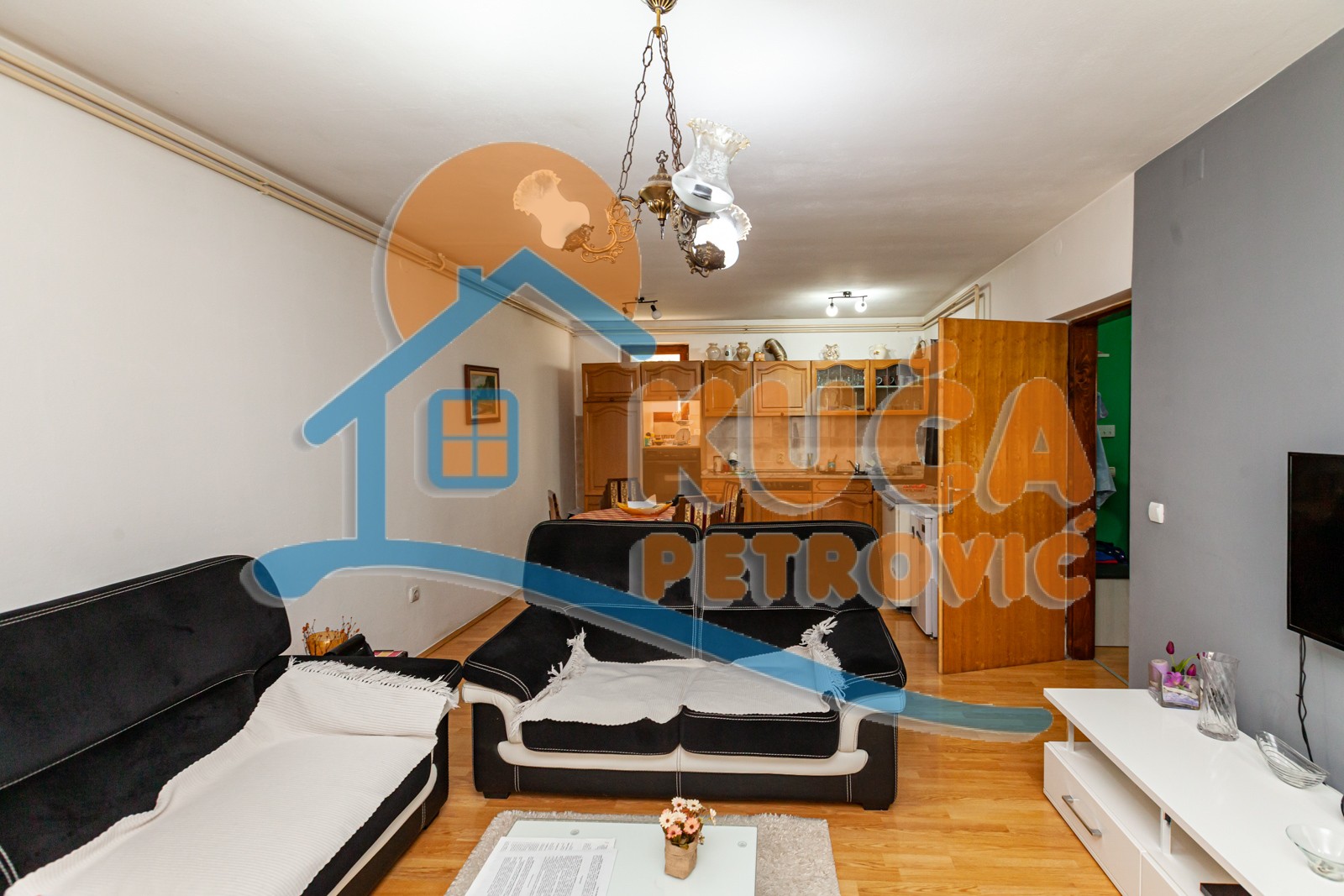 četvorosobna kuća, 300 m2, Palilula, Apelovac ID: p-06962 3