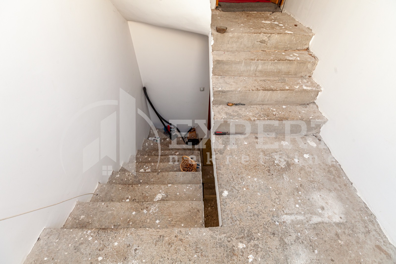 četvorosobna kuća, 300 m2, Palilula, Apelovac ID: p-06962 11