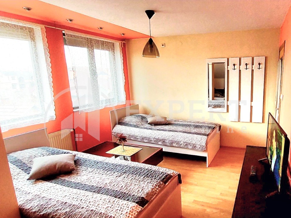 četvorosobna kuća, 300 m2, Palilula, Topličkog partizanskog odreda ID: i-010408 25