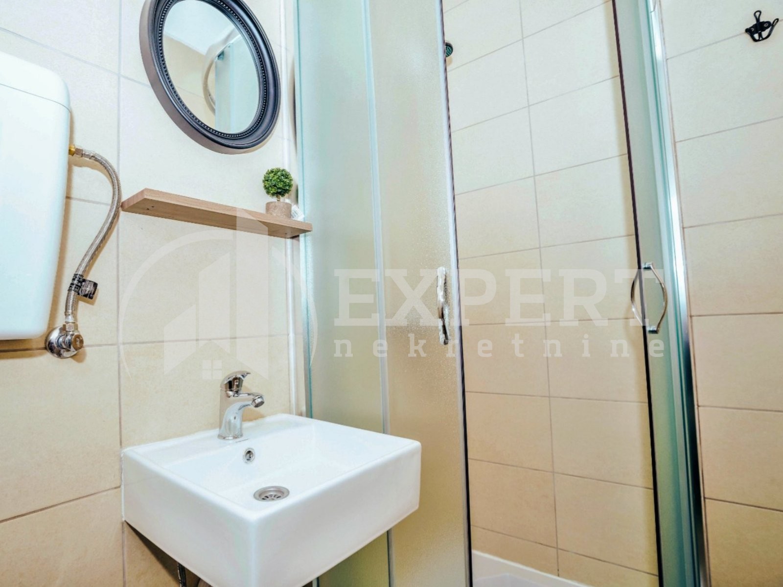 četvorosobna kuća, 300 m2, Palilula, Topličkog partizanskog odreda ID: i-010408 32
