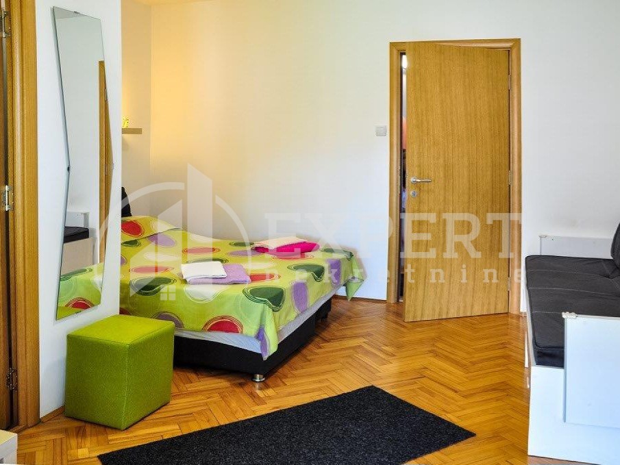 četvorosobna kuća, 300 m2, Palilula, Topličkog partizanskog odreda ID: i-010408 5