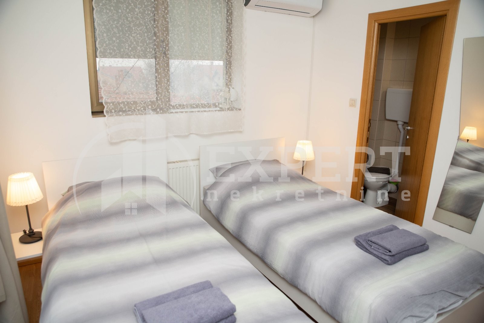 četvorosobna kuća, 300 m2, Palilula, Topličkog partizanskog odreda ID: i-010408 23