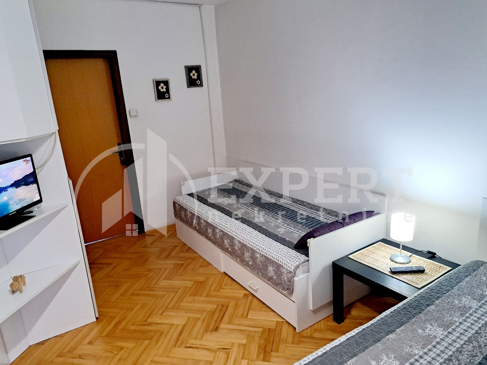 četvorosobna kuća, 300 m2, Palilula, Topličkog partizanskog odreda ID: i-010408 15