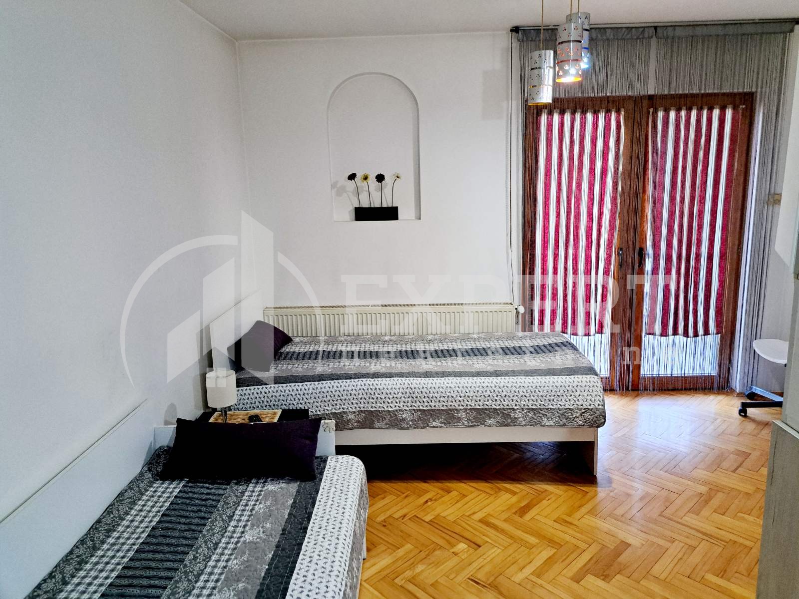 četvorosobna kuća, 300 m2, Palilula, Topličkog partizanskog odreda ID: i-010408 17