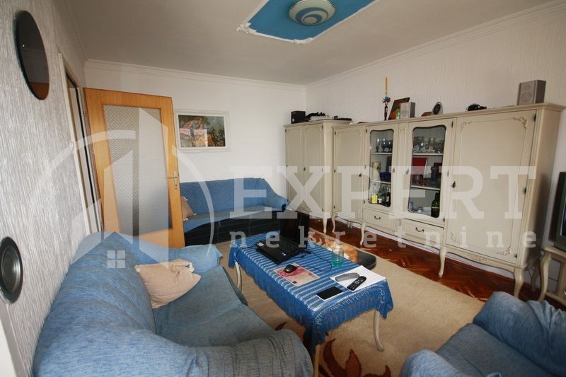 četvorosobna kuća, 300 m2, Pantelej, Somborska ID: p-0241 2