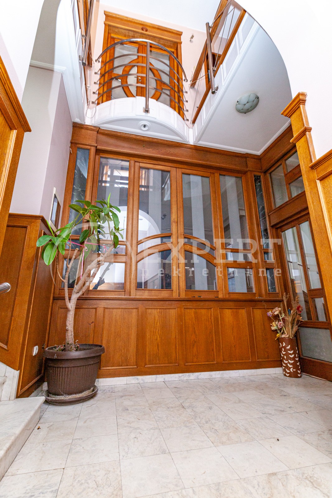 četvorosobna kuća, 300 m2, Šojka, Jug Bogdanova ID: i-05256 11