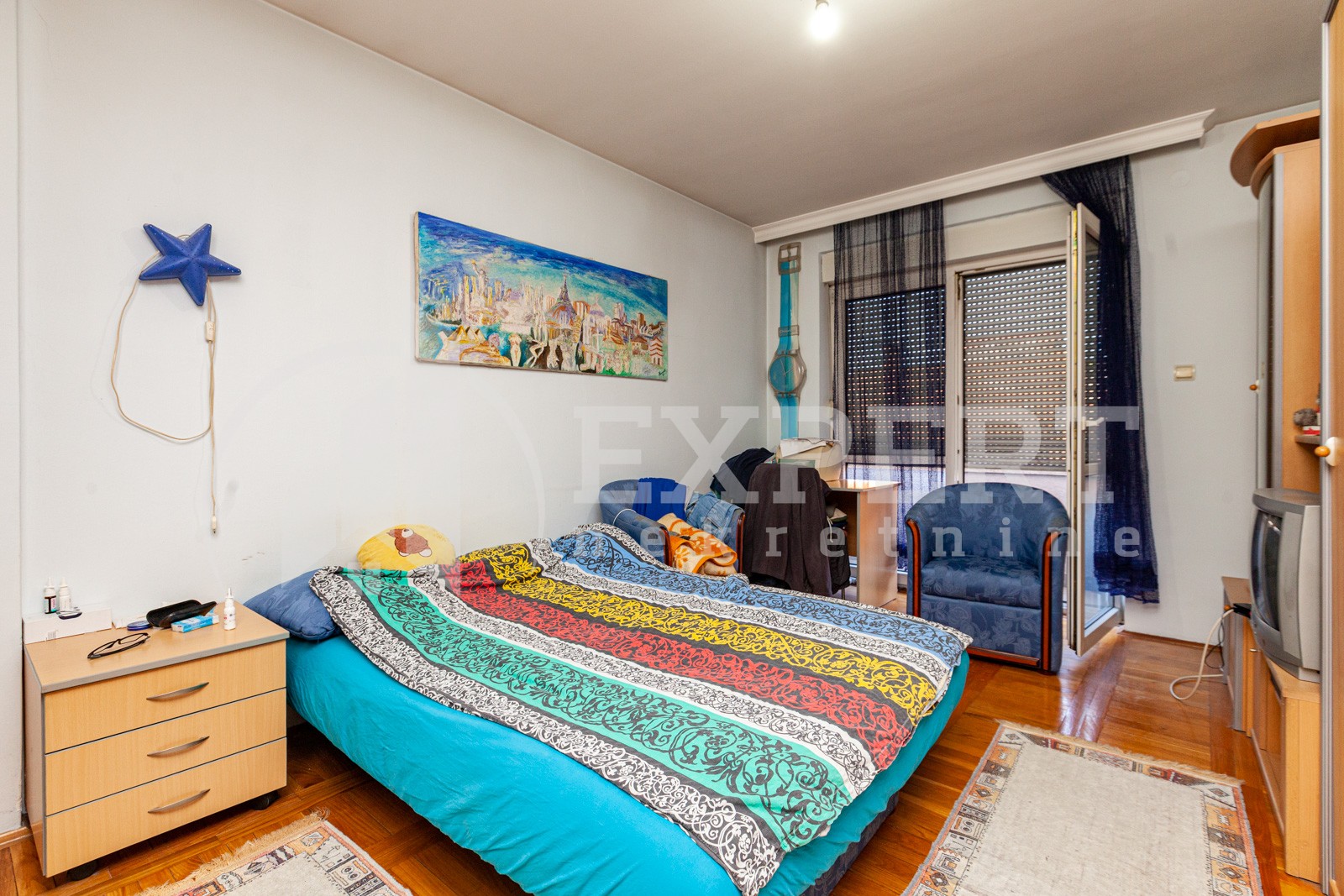 četvorosobna kuća, 300 m2, Šojka, Jug Bogdanova ID: i-05256 19