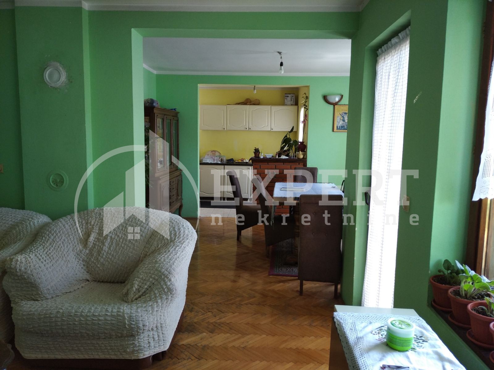 četvorosobna kuća, 301 m2, Durlan, Knjazevačka ID: p-01312 5