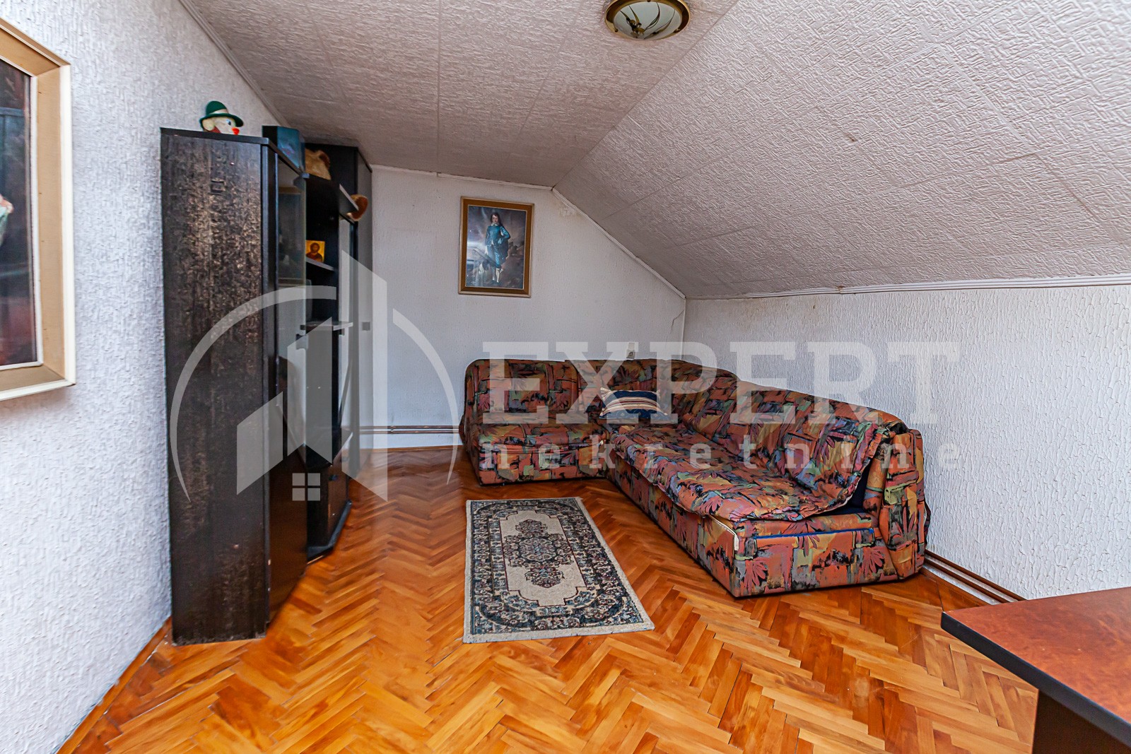 četvorosobna kuća, 310 m2, Kičevo, Kosovska ID: p-09668 8