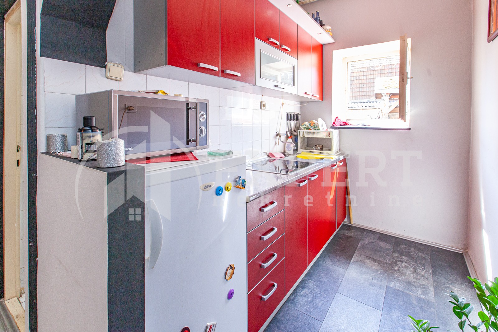 četvorosobna kuća, 324 m2, Centar, Primorska ID: p-02956 10