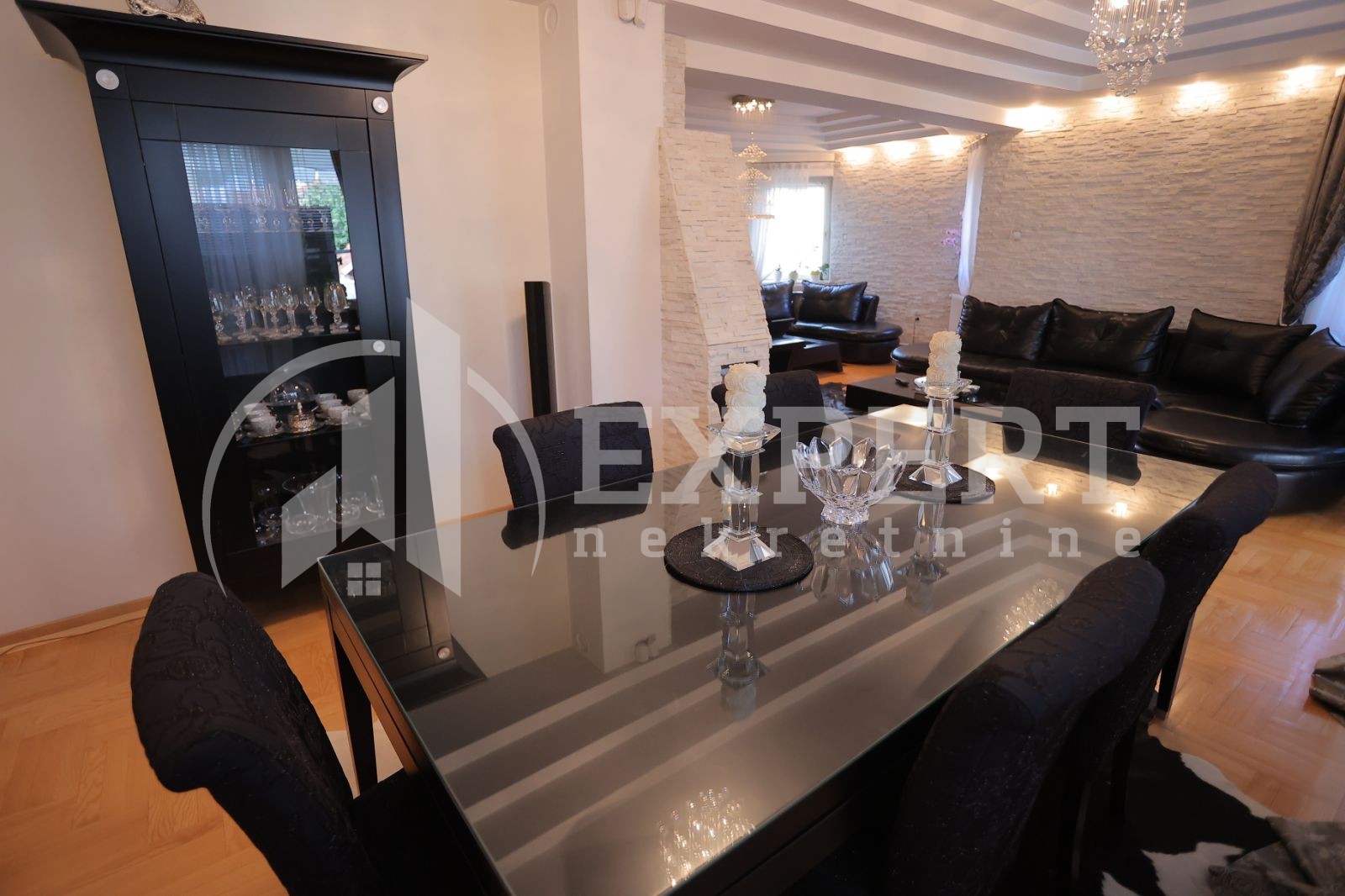 četvorosobna kuća, 332 m2, Durlan, Despota Djurdja ID: p-06868 8