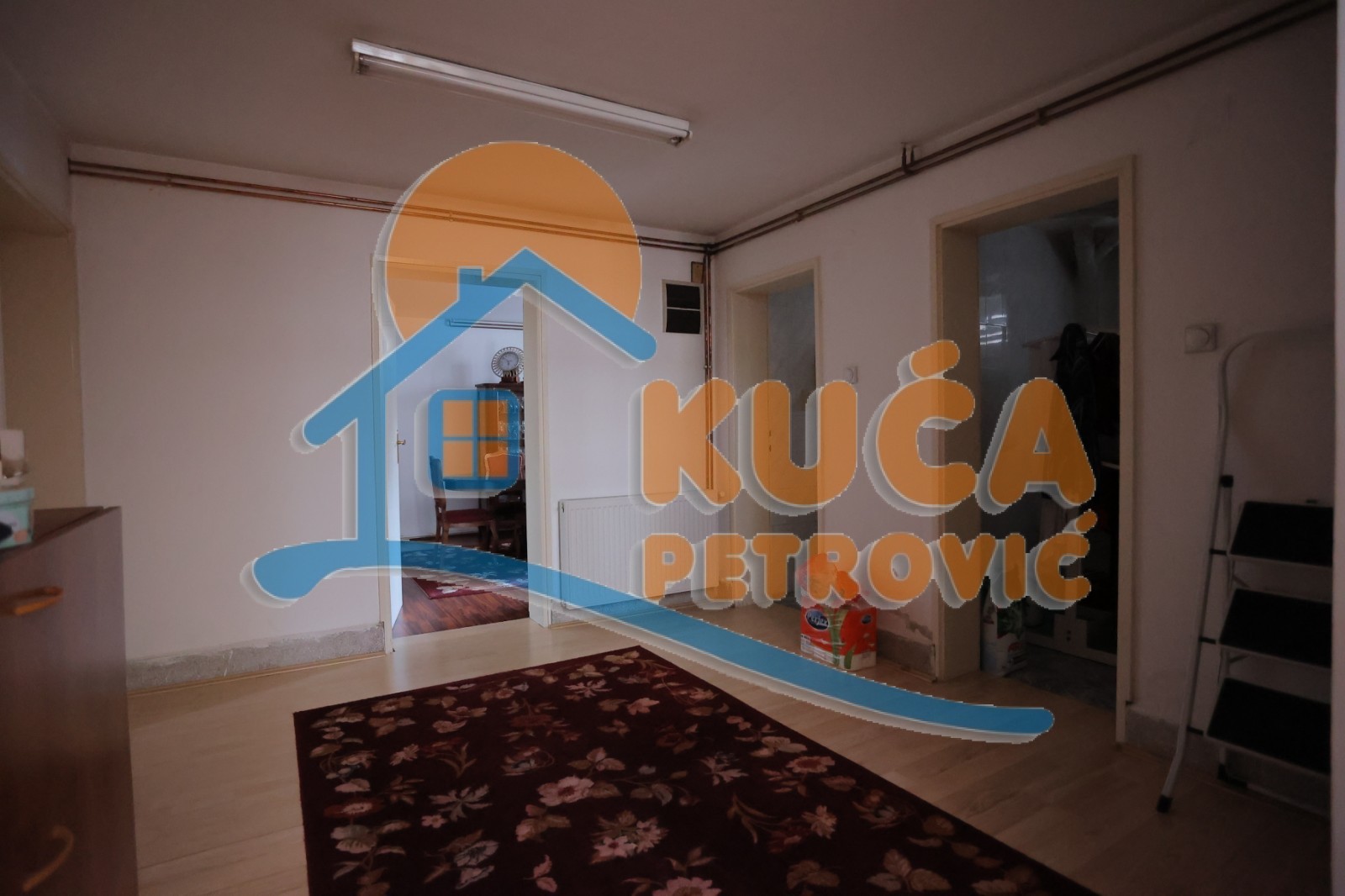 četvorosobna kuća, 332 m2, Durlan, Despota Djurdja ID: p-06868 17