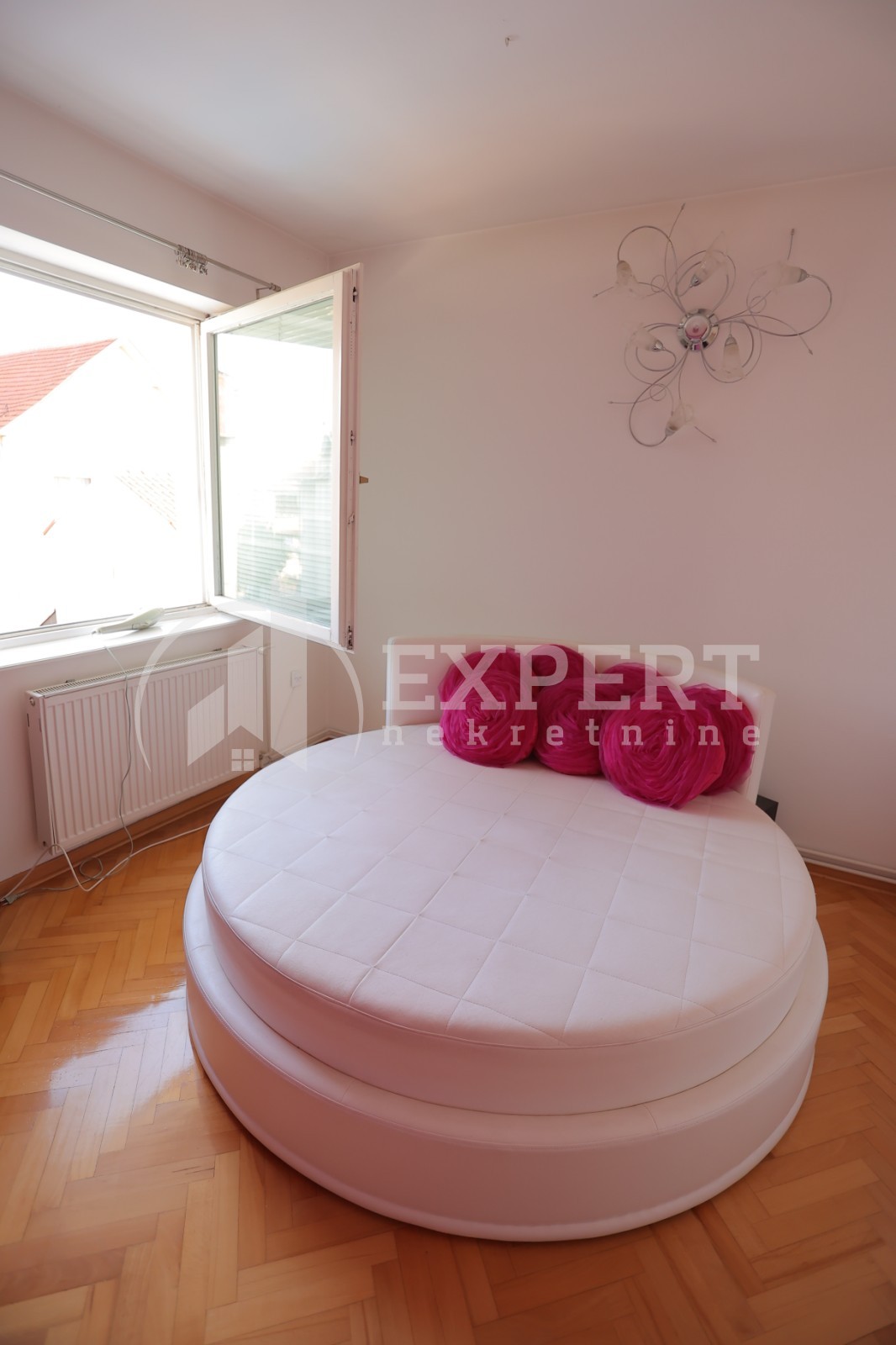 četvorosobna kuća, 332 m2, Durlan, Despota Djurdja ID: p-06868 20