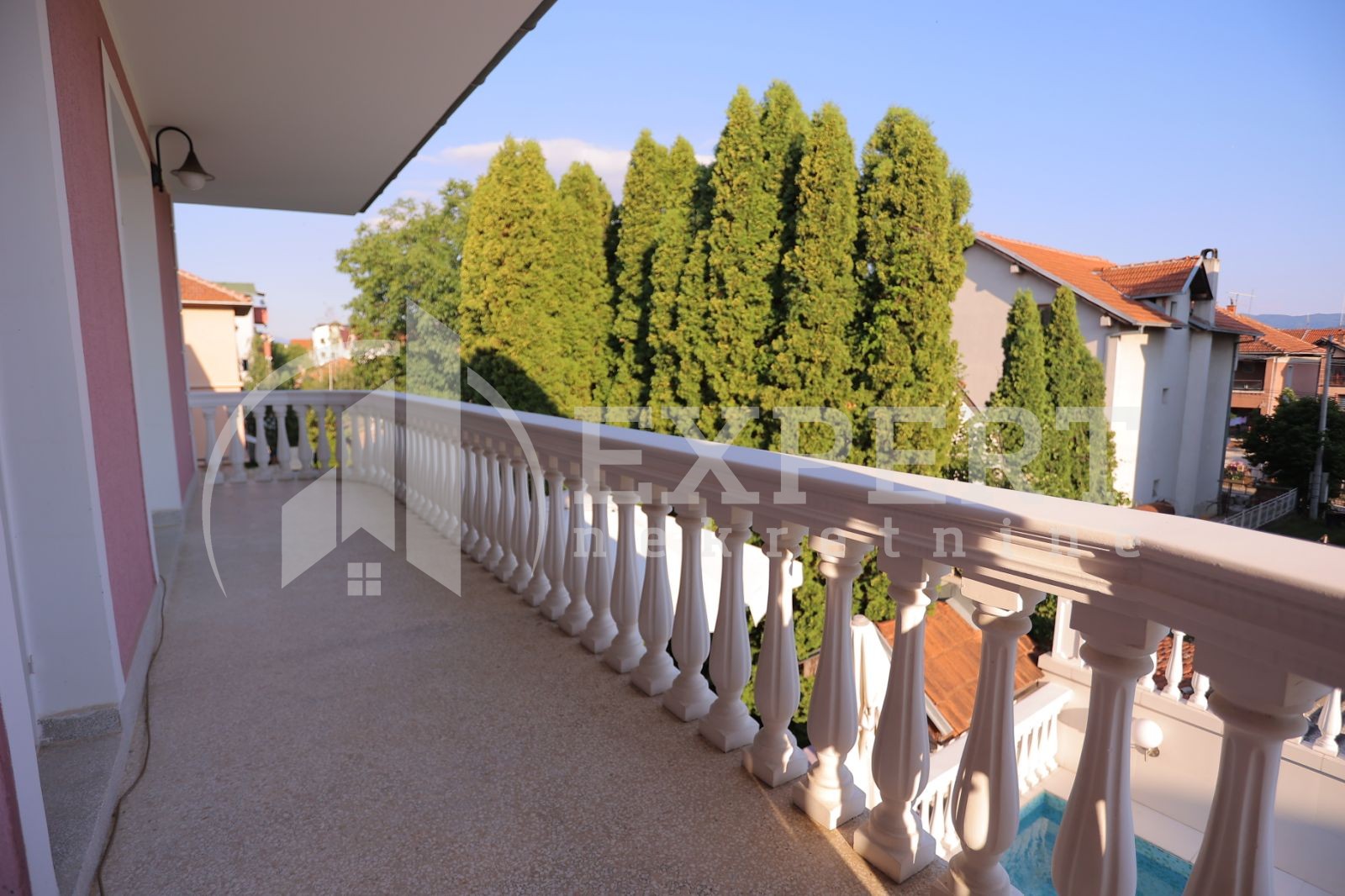 četvorosobna kuća, 332 m2, Durlan, Despota Djurdja ID: p-06868 22