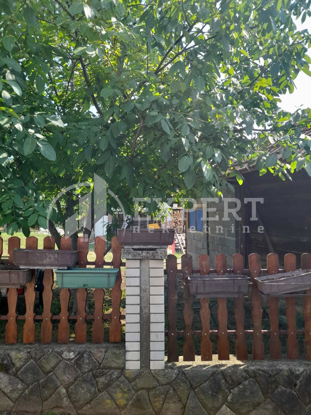 četvorosobna kuća, 350 m2, Knić, Knić ID: p-06454 3
