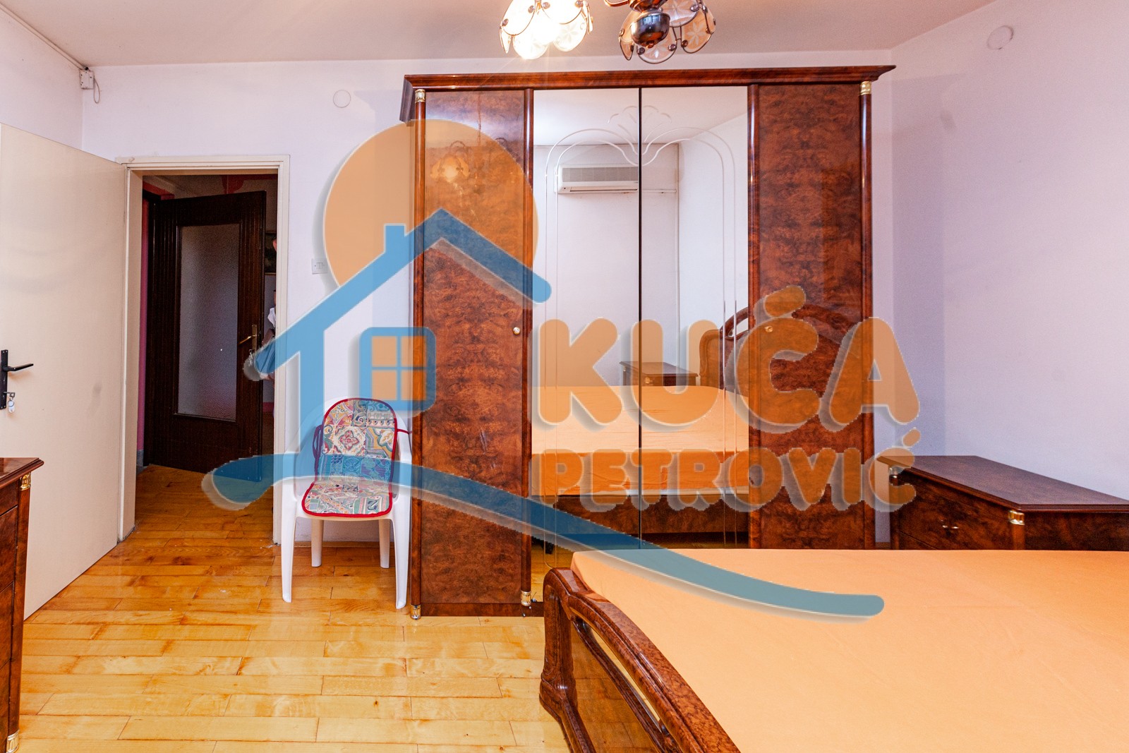 četvorosobna kuća, 350 m2, Palilula, Petra Aranđelovića ID: p-05302 13