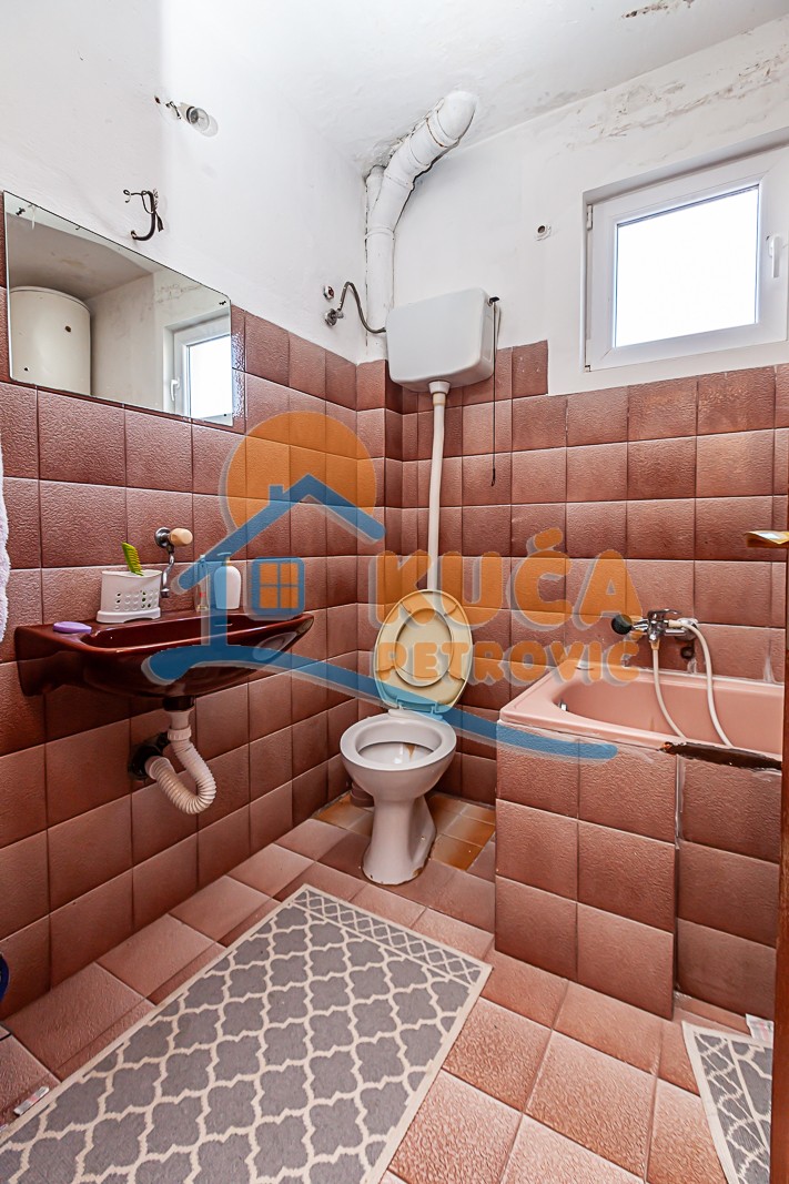 četvorosobna kuća, 360 m2, Duvanište, Jelke Radulović ID: p-010418 9