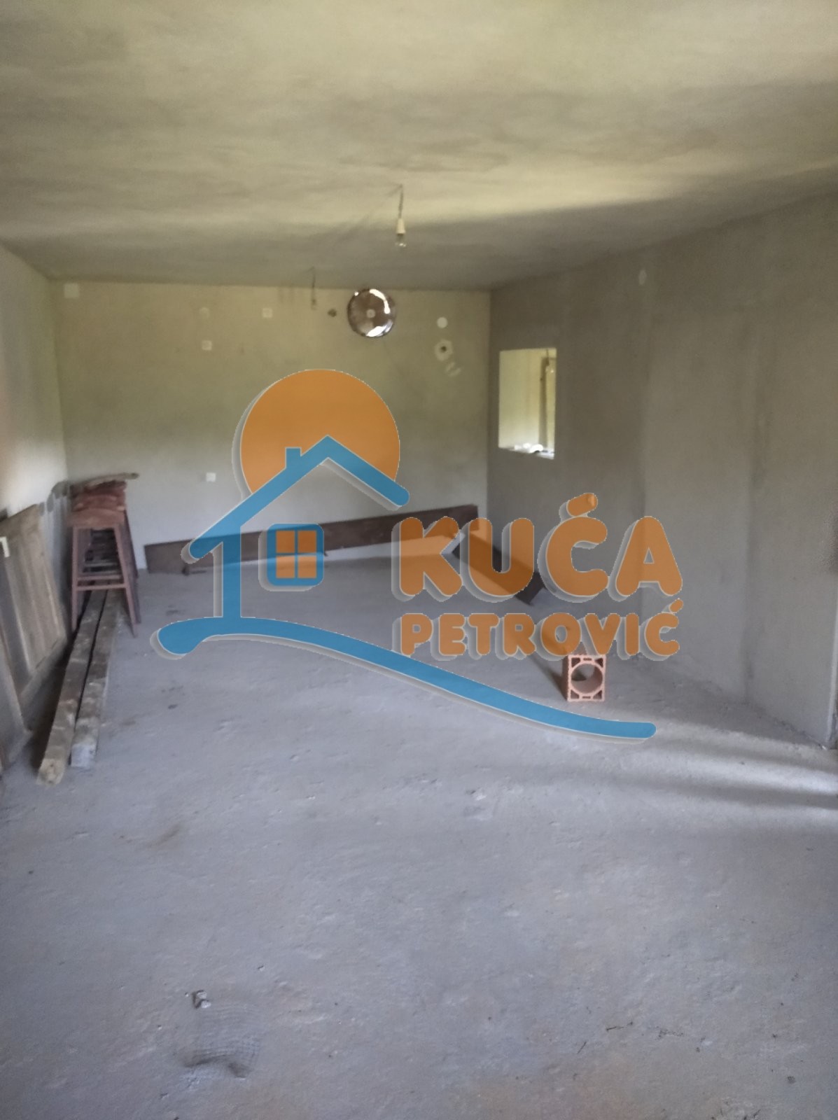 četvorosobna kuća, 360 m2, Jovanovac, Jovanovac ID: p-06055 19