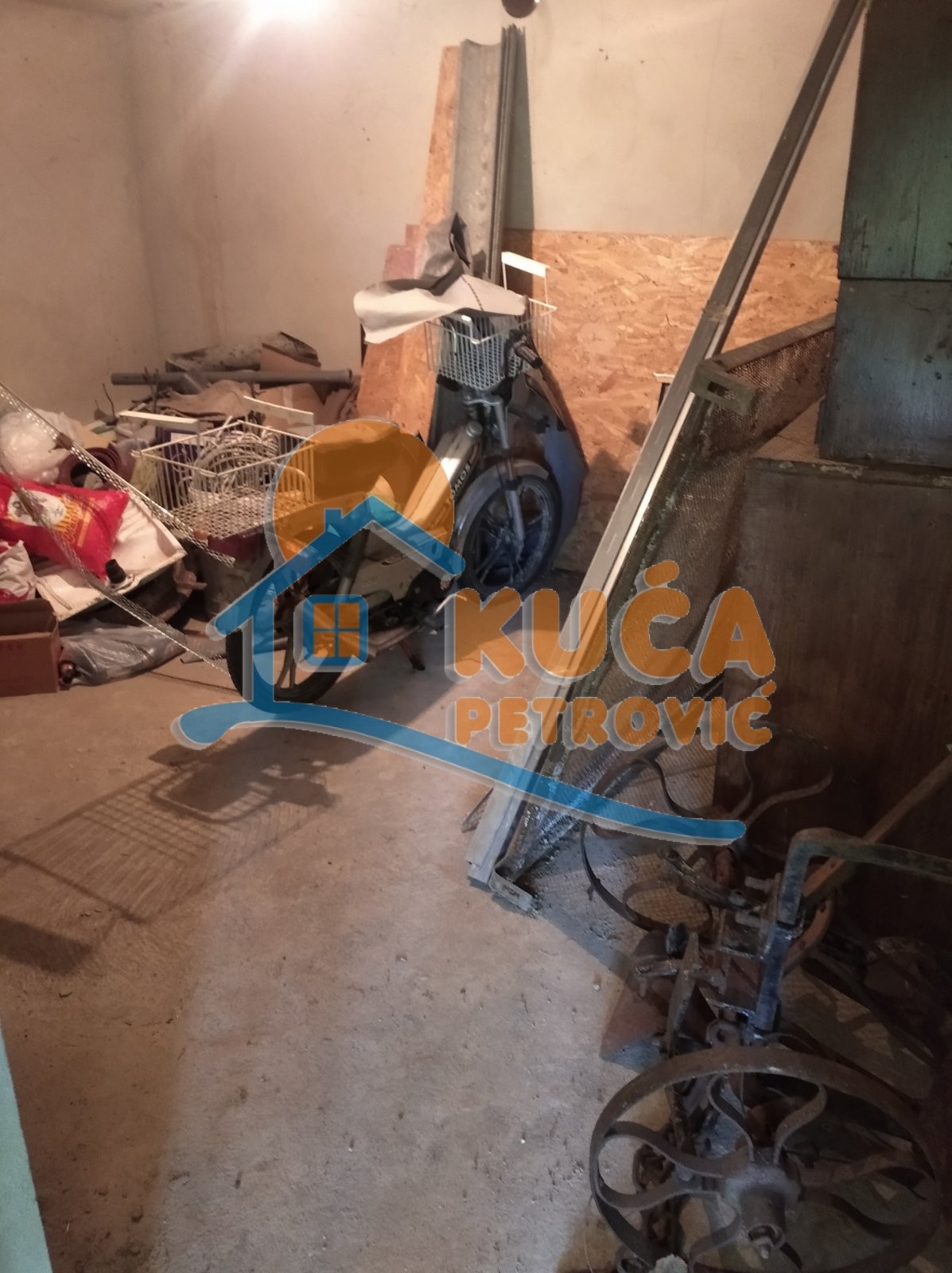 četvorosobna kuća, 360 m2, Jovanovac, Jovanovac ID: p-06055 25