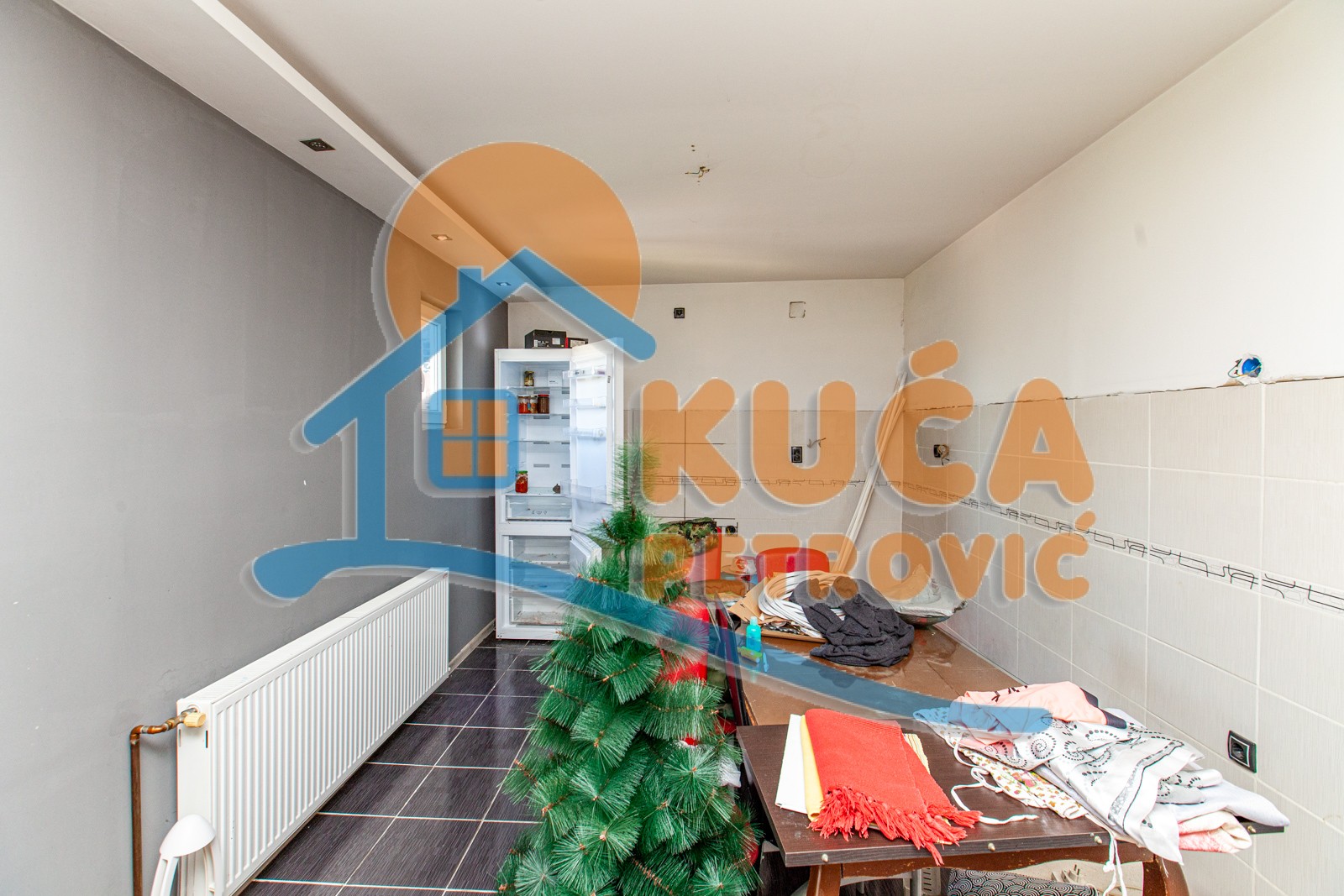 četvorosobna kuća, 375 m2, Medoševac, Medoševac ID: p-03172 11