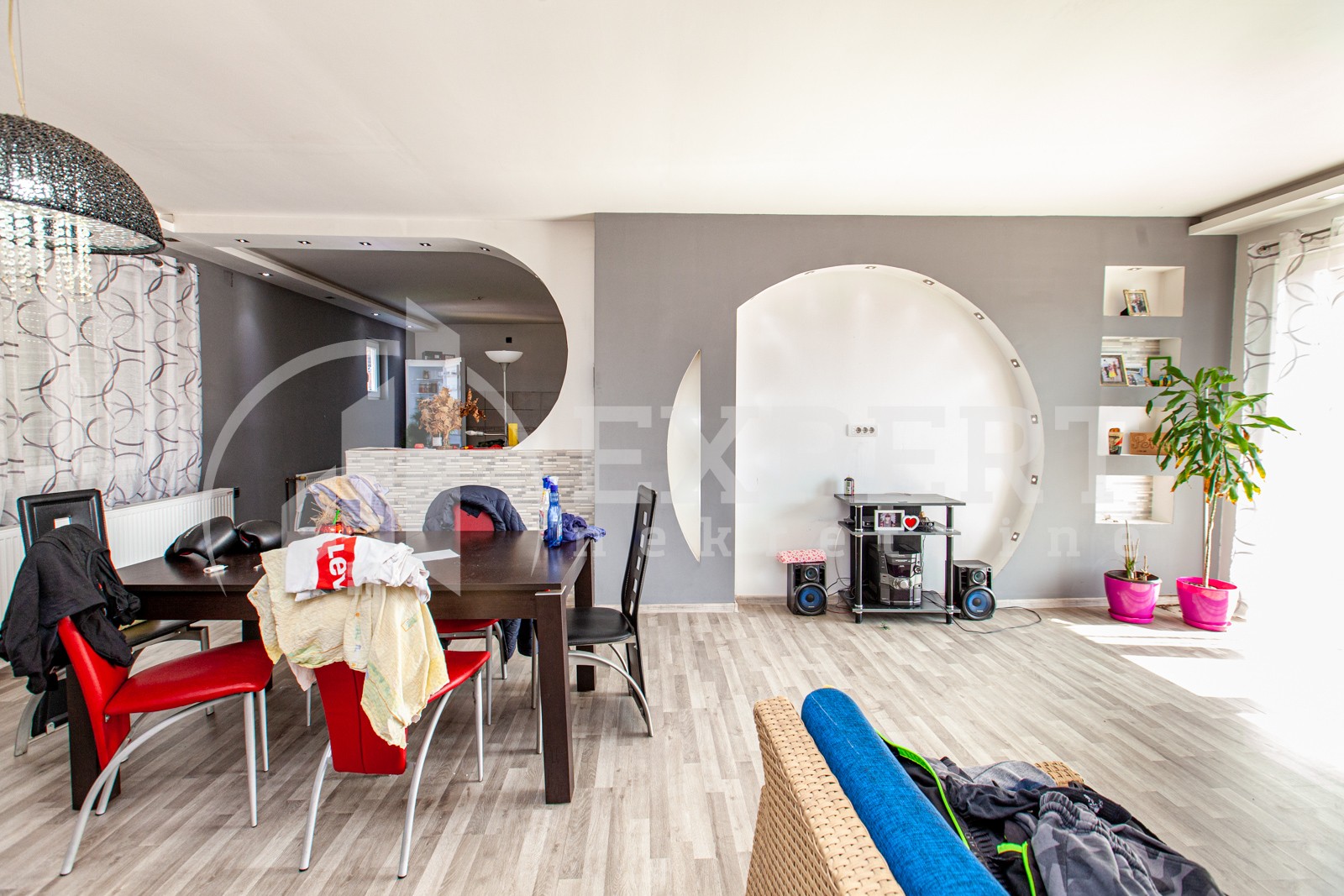 četvorosobna kuća, 375 m2, Medoševac, Medoševac ID: p-03172 6