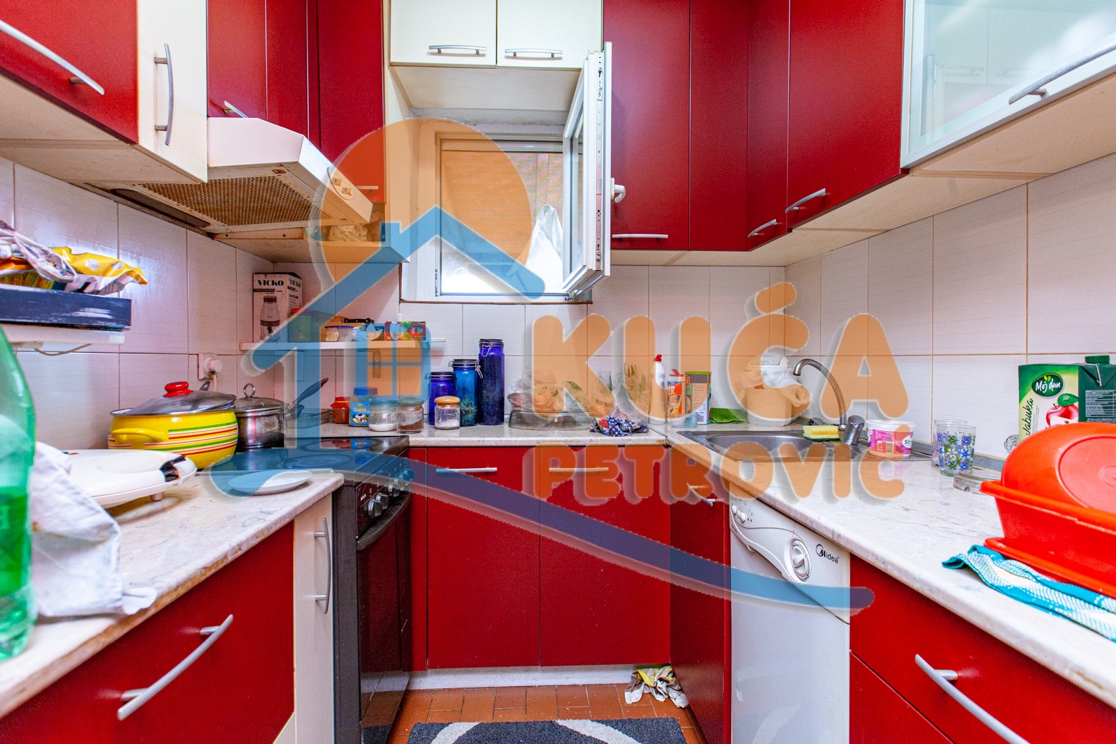 četvorosobna kuća, 375 m2, Medoševac, Medoševac ID: p-03172 13