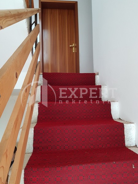 četvorosobna kuća, 376 m2, Krajkovac, Krajkovac ID: p-08212 15