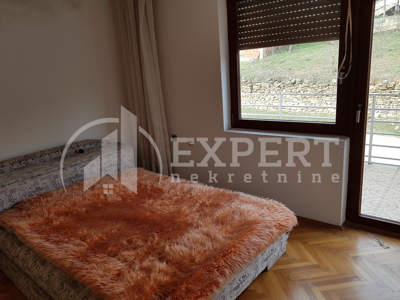 četvorosobna kuća, 376 m2, Krajkovac, Krajkovac ID: p-08212 19