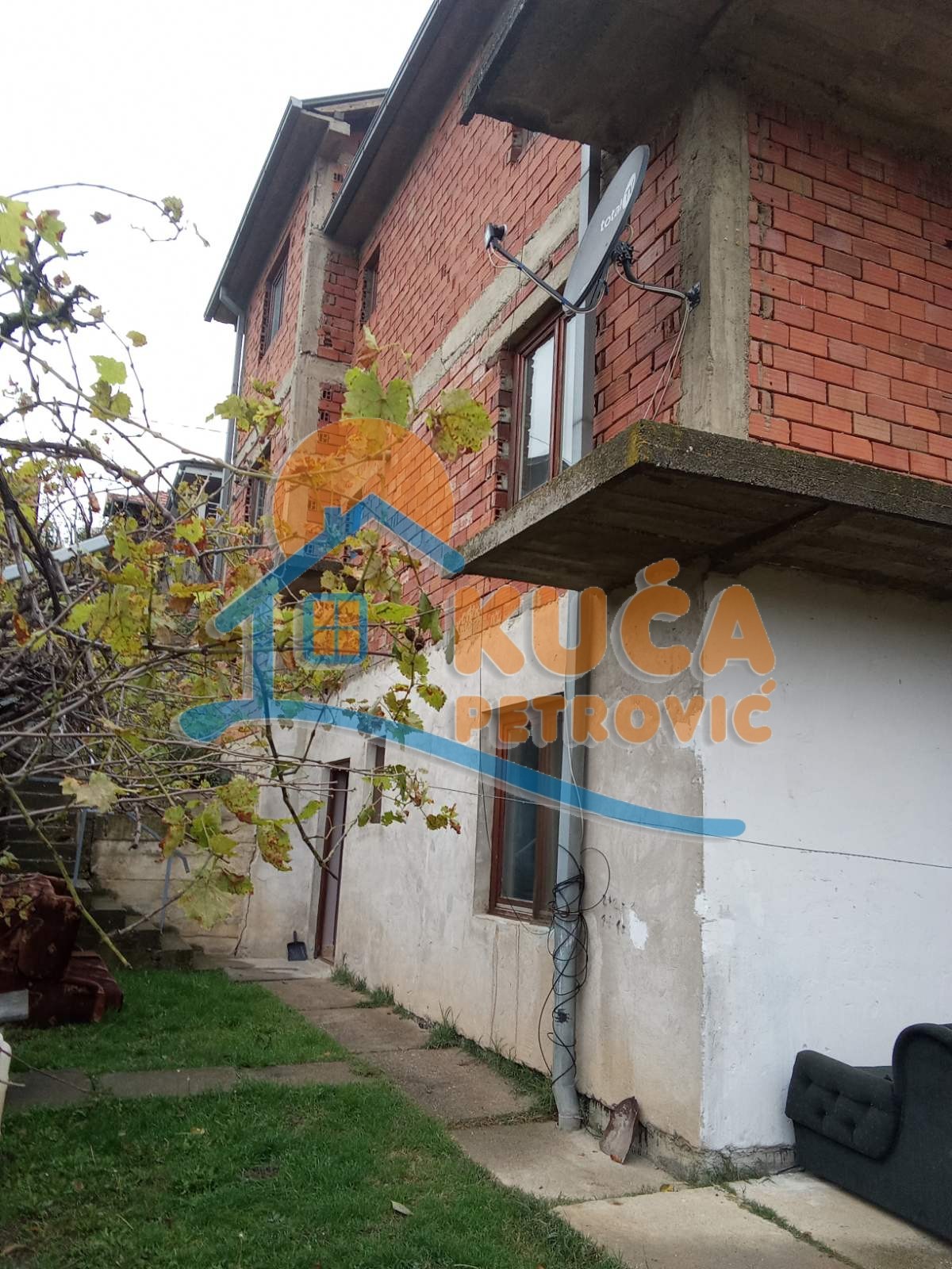 četvorosobna kuća, 380 m2, Devet Jugovića ID: p-011285 2