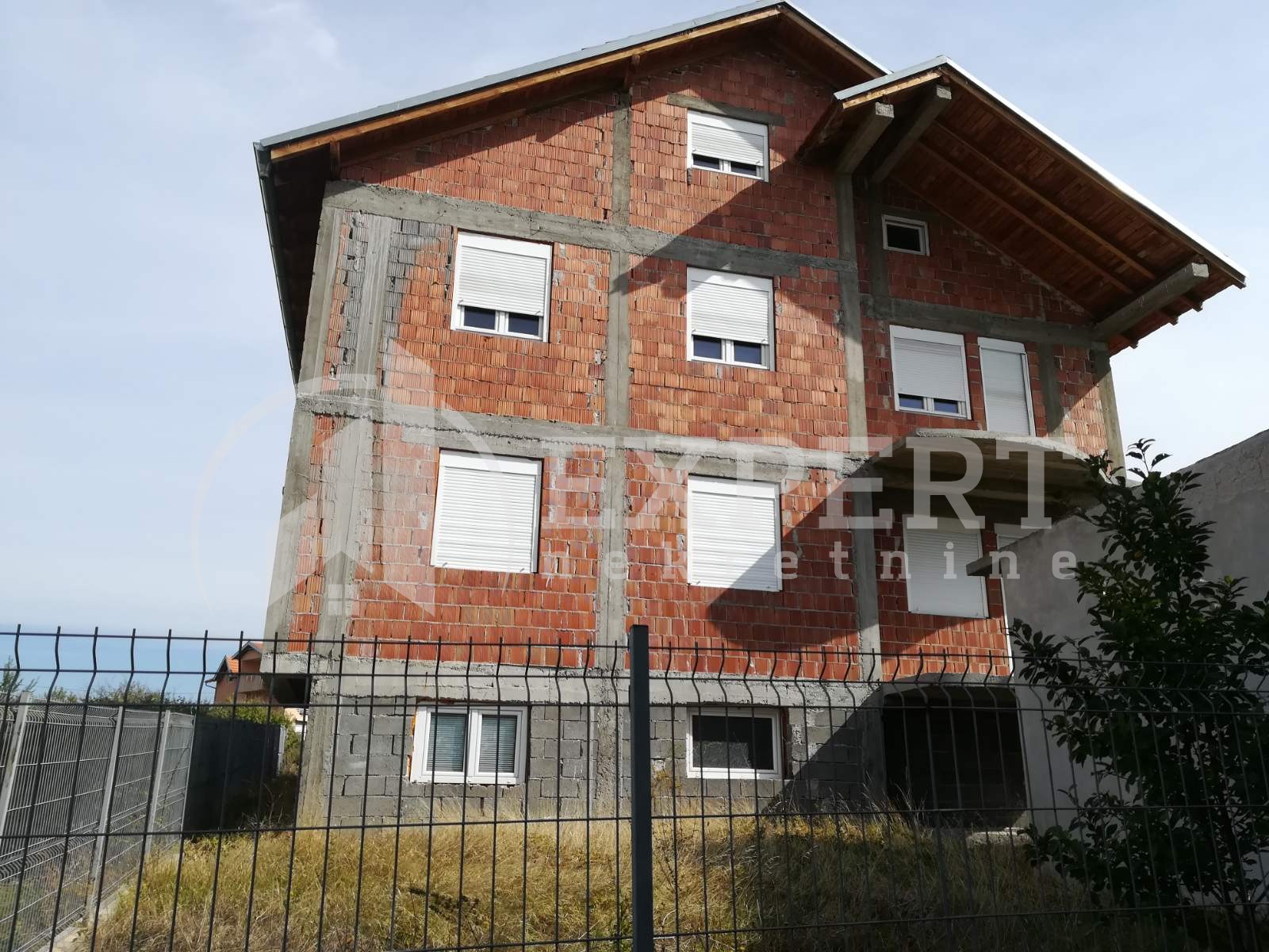 četvorosobna kuća, 403 m2, Kamenica, Pribojska ID: p-04454 3